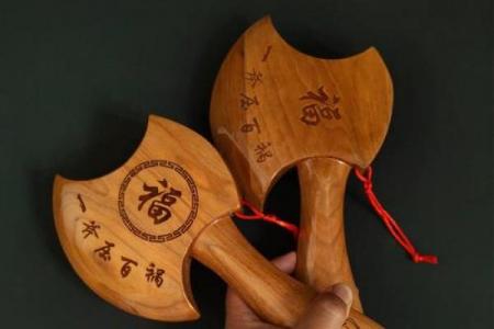 斧头风水作用及忌讳桃木斧子放在家里哪好