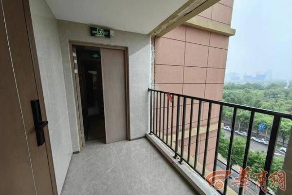 高层对着连廊的房子风水好吗