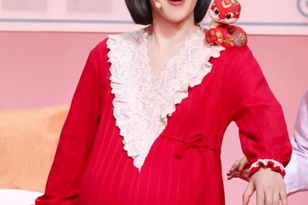 张杰谢娜喜获双胞胎女儿,八字看天赋运势,给公主星起个旺运吉名 张杰谢娜喜获双胞胎女儿,八字看天赋运势,给公主星起个旺运吉名