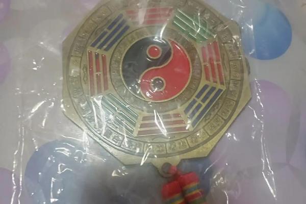 风水八卦镜凸镜挂在哪里不用了怎么保存