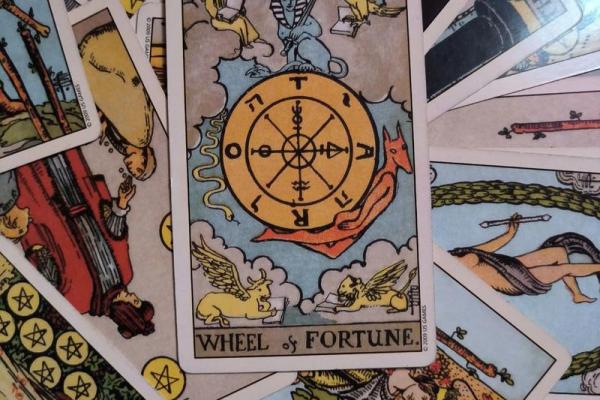 塔罗牌测试近期有姻缘吗