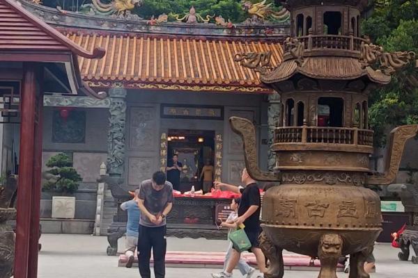 深圳凤凰山算命