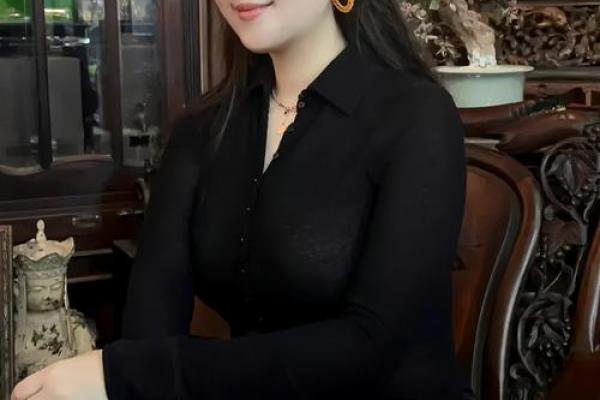 “大智如愚”的八字眉的女人旺夫吗